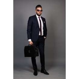 Costum bleumarin navi